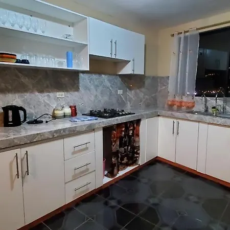 Departamento En Cuenca, 2 Habitaciones Y Parqueo Gratis Exterior foto