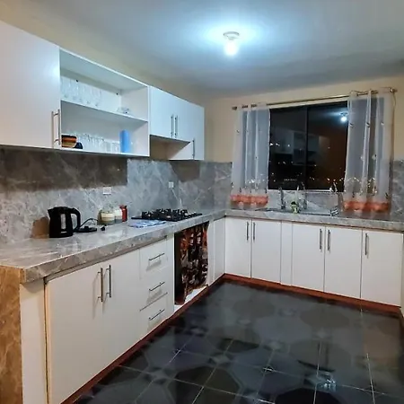 Departamento En Cuenca, 2 Habitaciones Y Parqueo Gratis Exterior foto