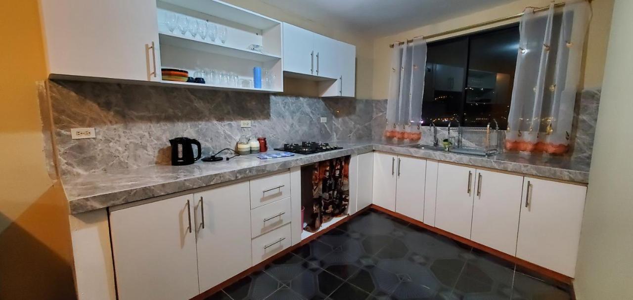 Apartment Departamento En Cuenca, 2 Y Parqueo Gratis